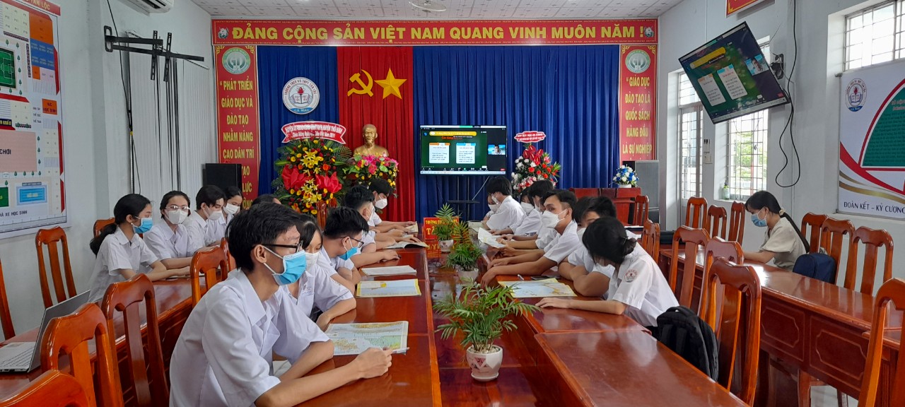 Chuyên đề sử dụng Atlat địa lý Việt Nam hỗ trợ ôn thi tốt nghiệp THPT
